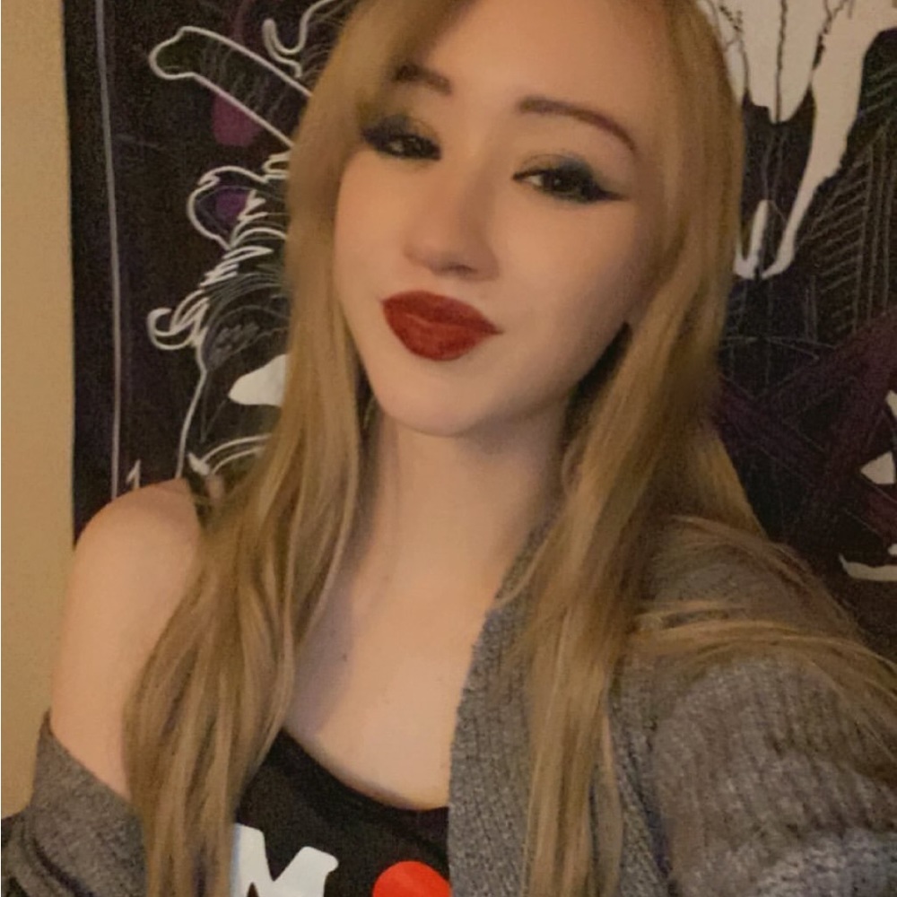 Meet your Posher, Lana